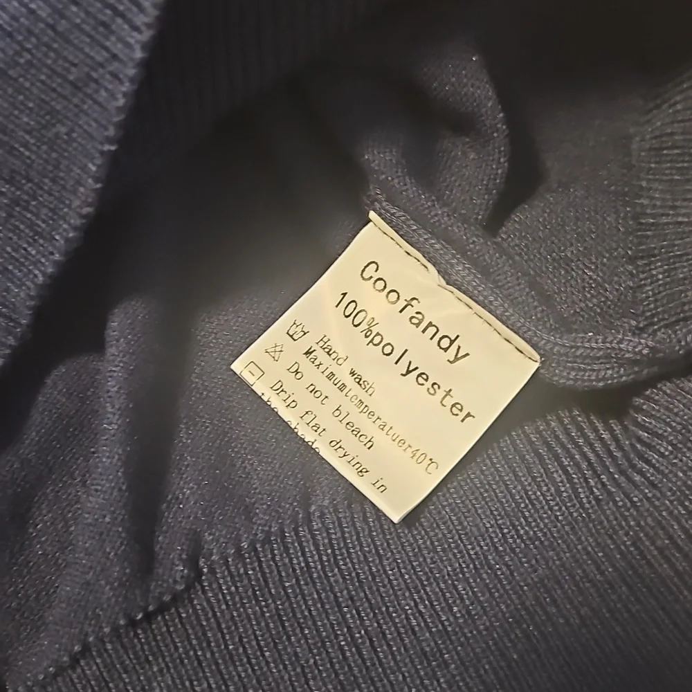 V-Neck Sweater - Picture 6 of 7